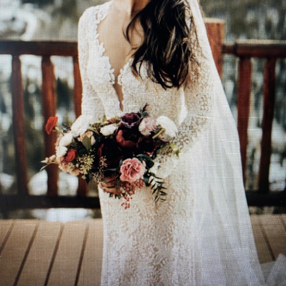 Ida Torez Wedding Dress - Picture 7 of 7